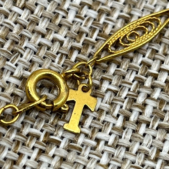 Vintage Crown Trifari Filigree Gold-Tone Necklace 18” - Picture 8 of 11